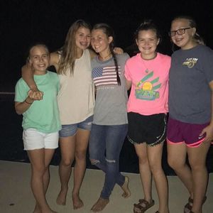 Meet your Posher, Alexis